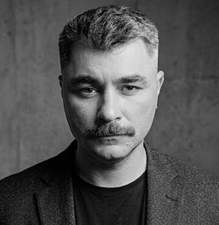 DEN TARASOV